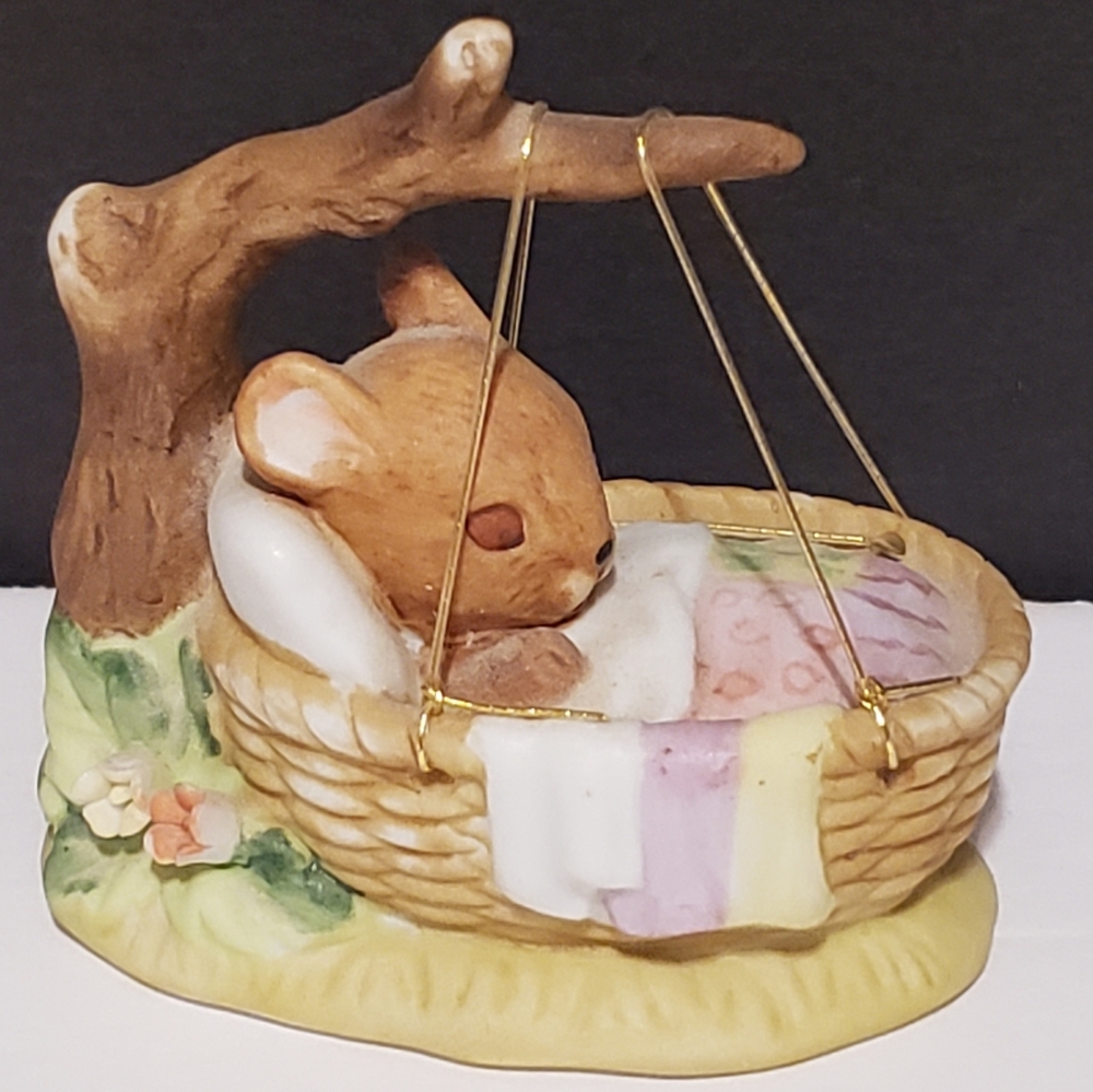 Baby Mouse in Cradle Figurine Vintage Enesco 1975